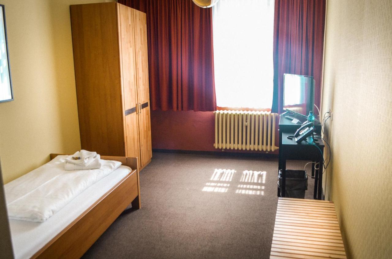 Probstzella Haus Des Volkes - Das Bauhaushotel מראה חיצוני תמונה